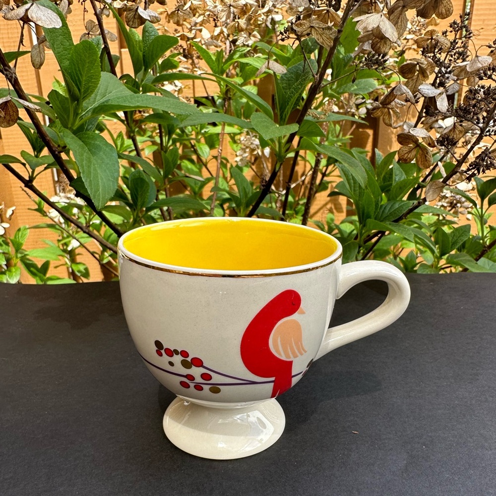 Yea Cup w Birds, Gold Rim, Yellow Interior